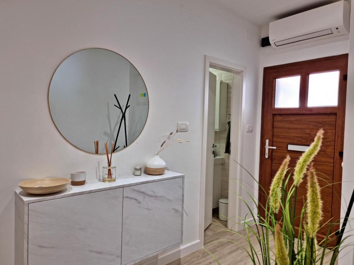 Apartment Hana 奥米什 外观 照片