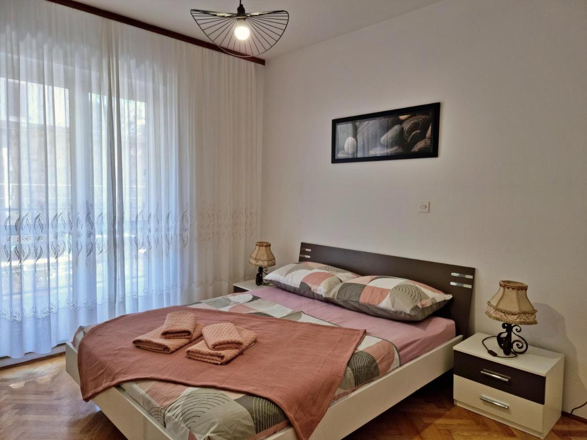 Apartment Hana 奥米什 外观 照片