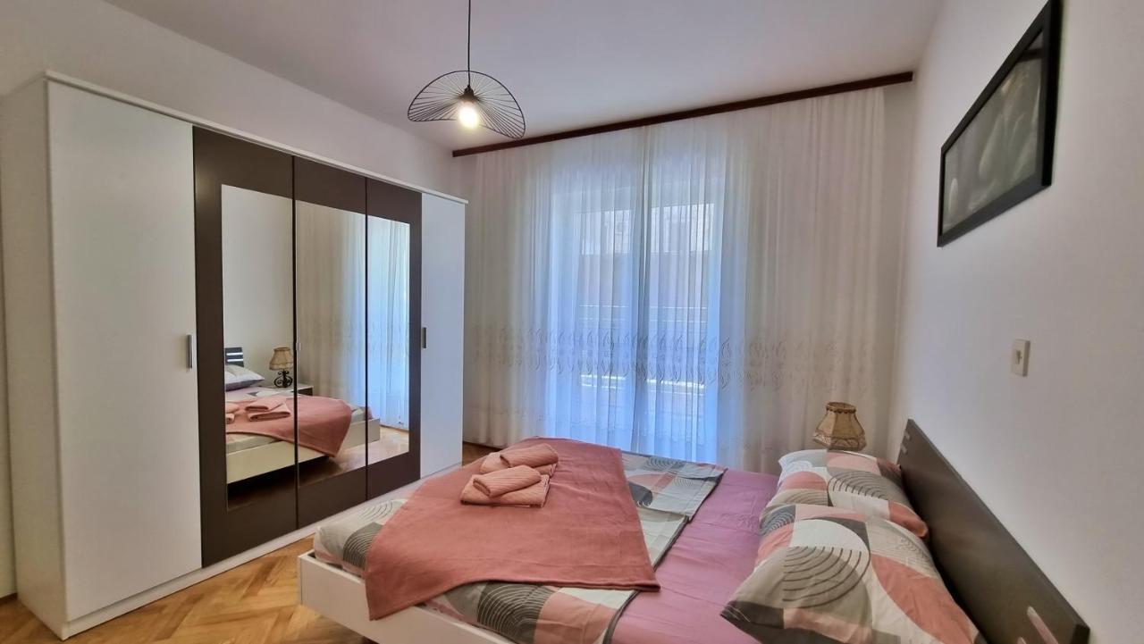 Apartment Hana 奥米什 外观 照片