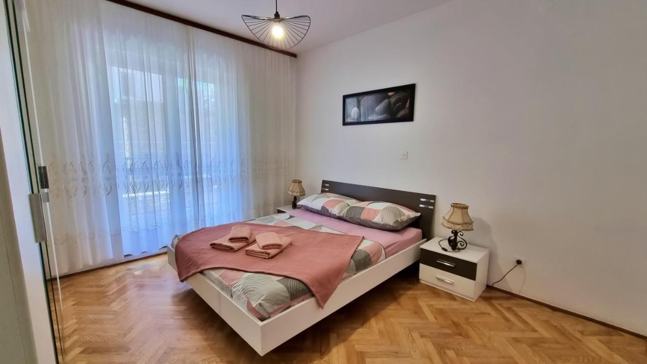 Apartment Hana 奥米什 外观 照片