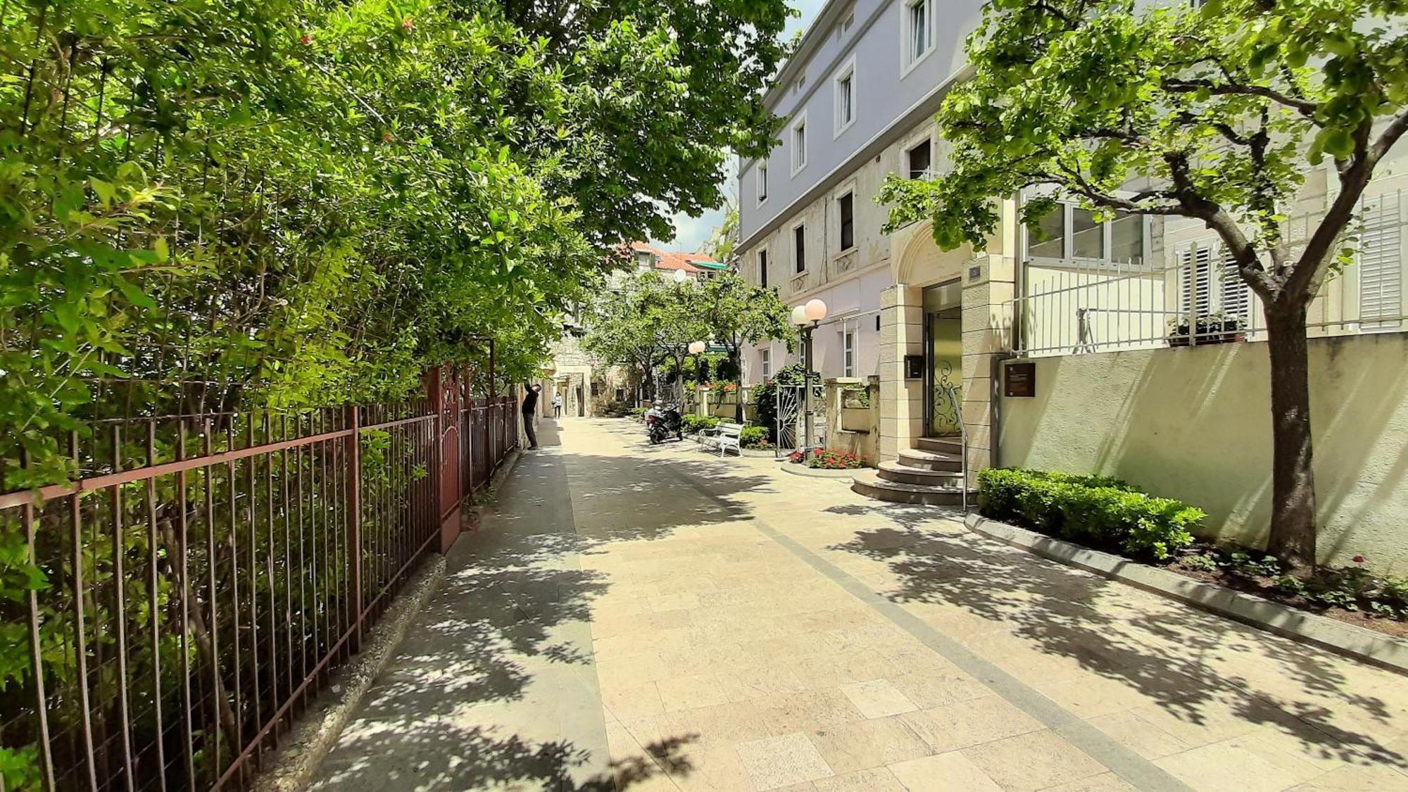 Apartment Hana 奥米什 外观 照片